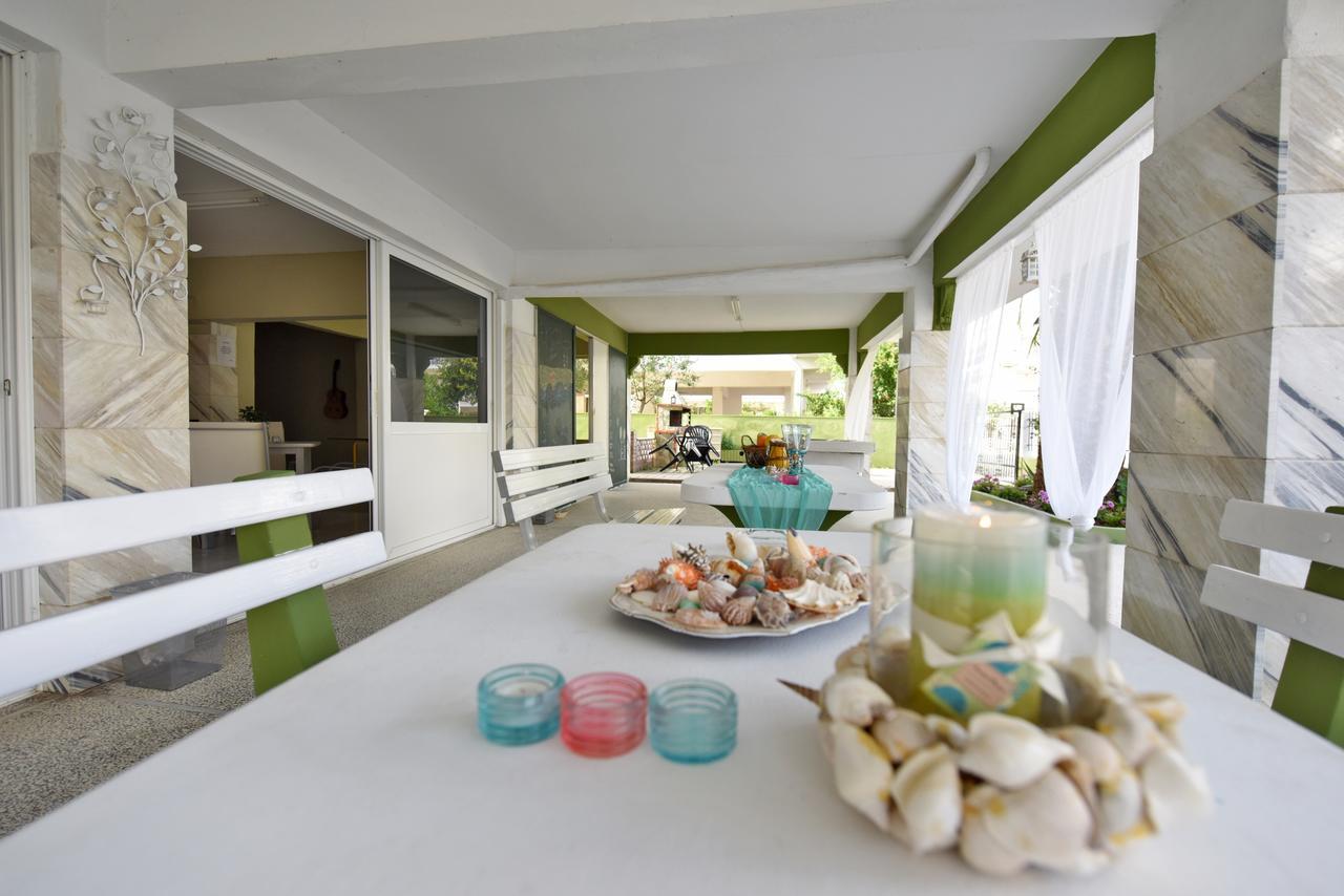 Dionisos Elia Lejlighedshotel Paralia Dionisiou Eksteriør billede