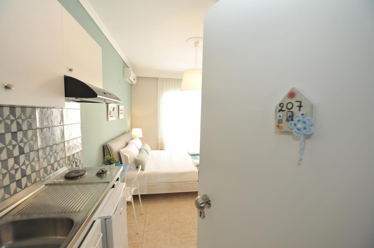 Dionisos Elia Lejlighedshotel Paralia Dionisiou Eksteriør billede